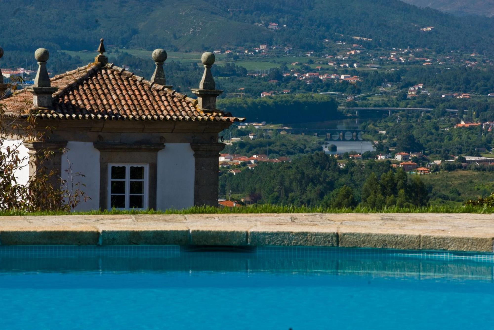 Paco De Calheiros - Turismo De Habitacao Bed & Breakfast Ponte de Lima Exterior photo
