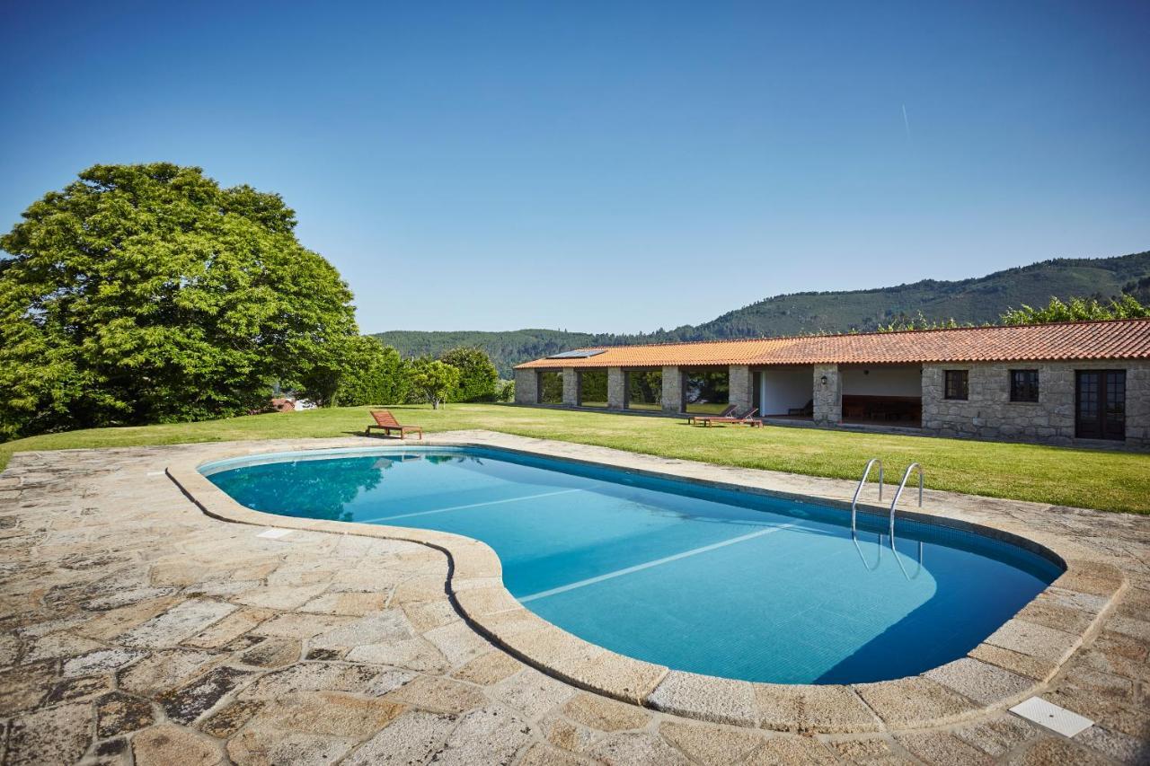 Paco De Calheiros - Turismo De Habitacao Bed & Breakfast Ponte de Lima Exterior photo